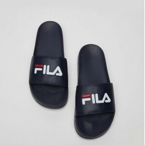 MEN'S Drifter fila SANDALS. 100%. Authentic